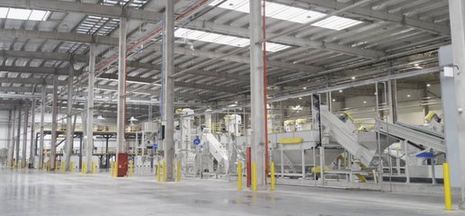 循環(huán)再生新里程碑 全球首座家電再循環(huán)互聯(lián)工廠投產(chǎn)，海爾引領(lǐng)行業(yè)邁向綠色未來